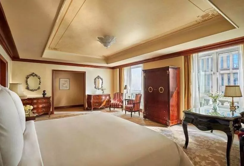 ロイヤルスイート, Four Seasons  Cairo At The First Residence