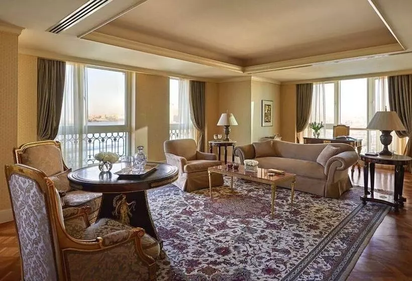 プレジデントスイートルーム, Four Seasons  Cairo At The First Residence