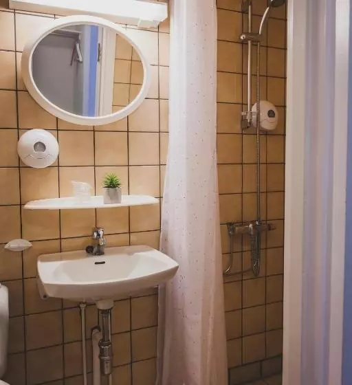 اتاق اکونومی یک تخته, Frøken Skjolds Hotel Lyngengården