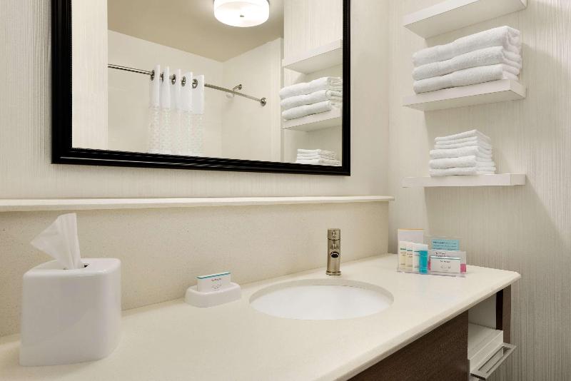 חדר סטנדרט, Leonardo Glasgow