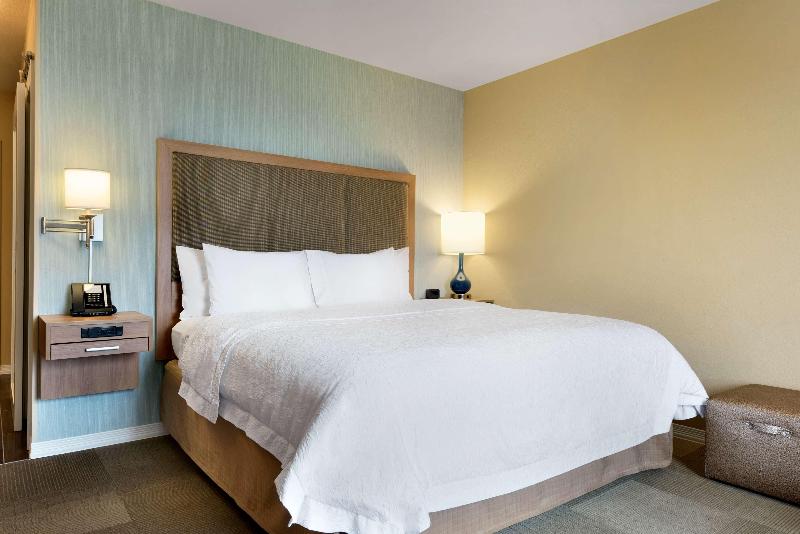 اتاق استاندارد, Leonardo Glasgow