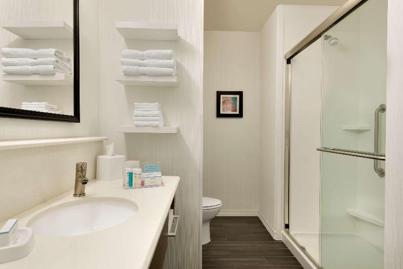 חדר סטנדרט, Leonardo Glasgow