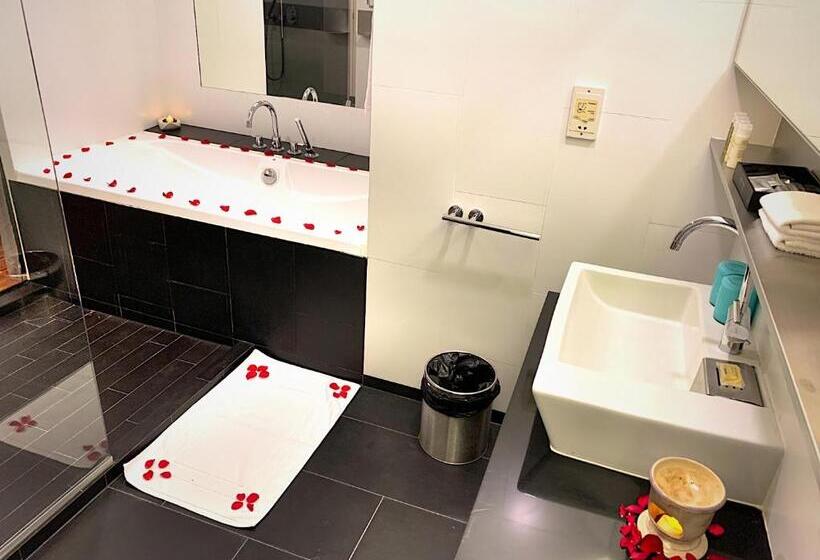 اتاق لوکس, Maya Kuala Lumpur City Center