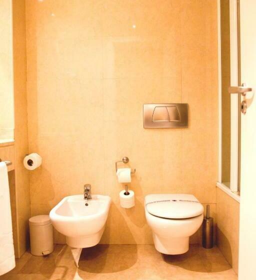 Habitación Estándar, Mediterraneo