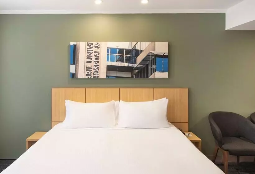 اتاق لوکس, Mercure Melbourne Southbank