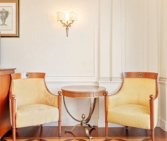 스탠다드 룸, Imperial Hotel Gold Coast