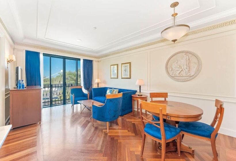 סוויטה דלוקס, Imperial Hotel Gold Coast