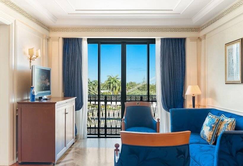 디럭스 스위트, Imperial Hotel Gold Coast