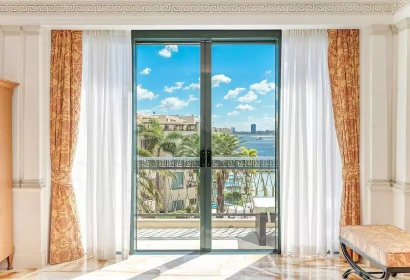 スイート, Imperial Hotel Gold Coast