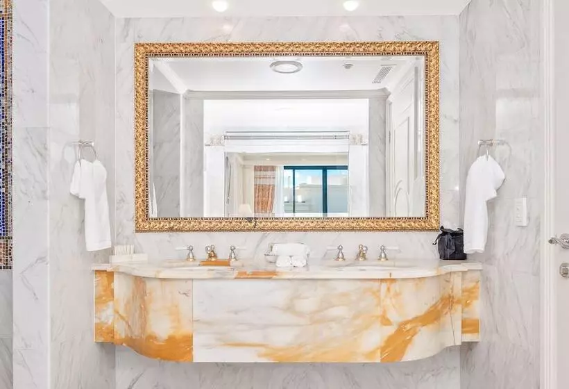 スイート, Imperial Hotel Gold Coast