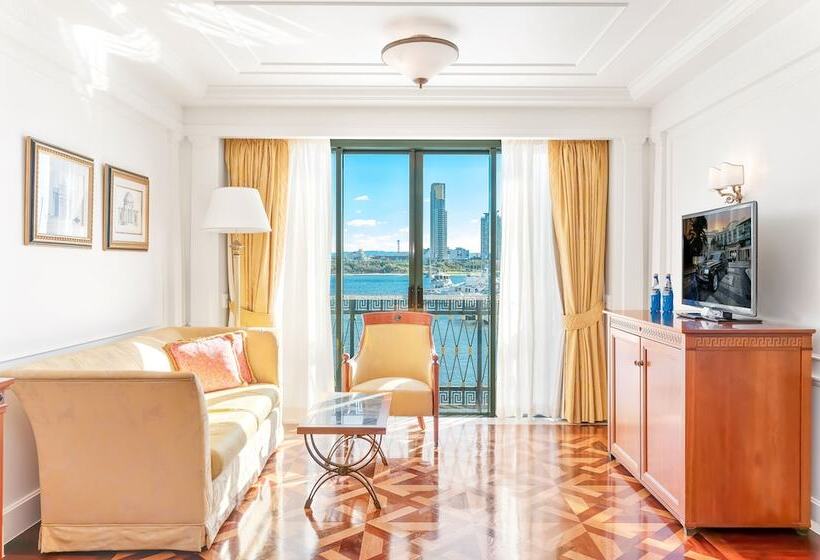 Suite, Imperial Hotel Gold Coast