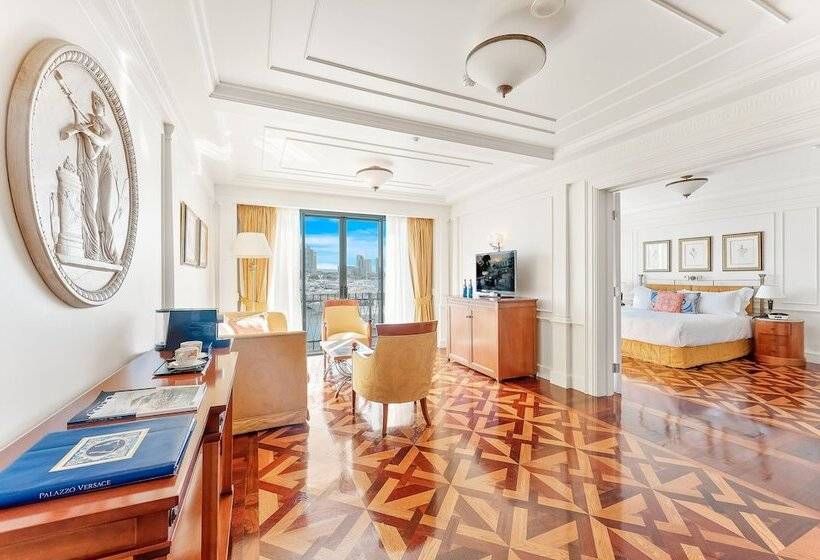 Suite, Imperial Hotel Gold Coast
