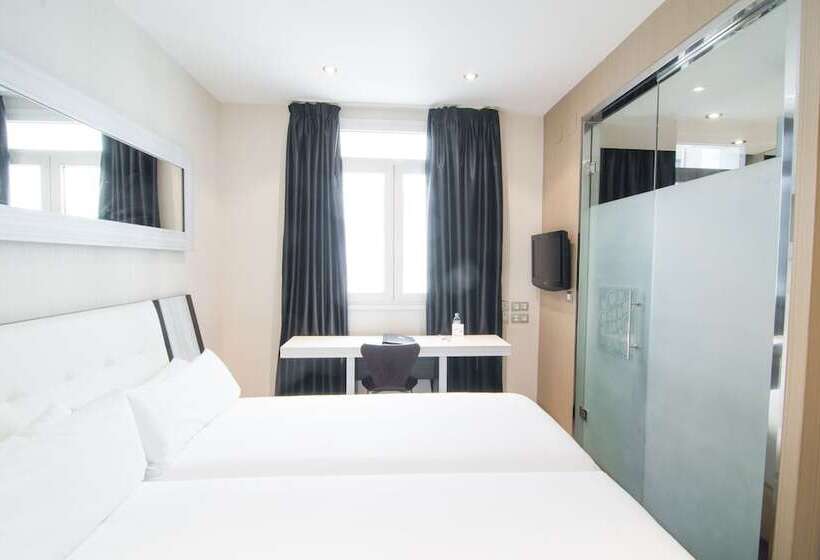 اتاق استاندارد, Petit Palace Arenal