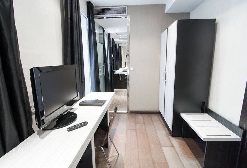 اتاق عادی, Petit Palace Arenal