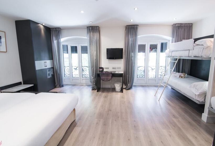 اتاق استاندارد, Petit Palace Arenal