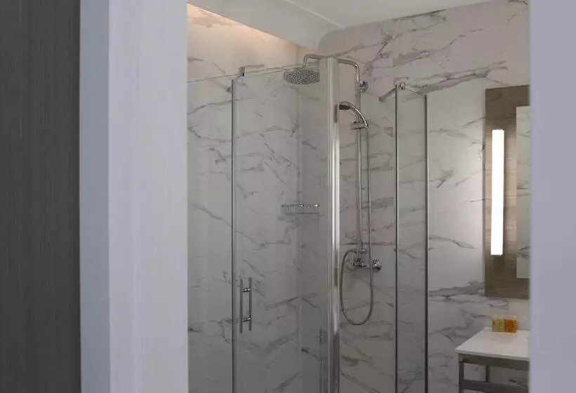 اتاق استاندارد چهار تخته, Petit Palace Arenal