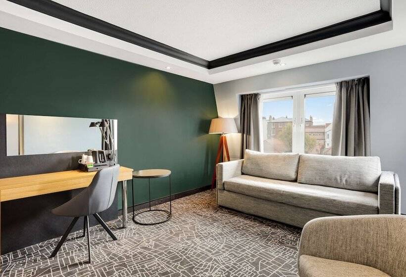 패밀리 룸, Radisson Hotel York