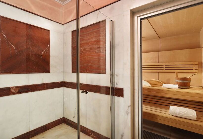 Люкс Повышенной Комфортности, Swiss Diamond Hotel & Spa