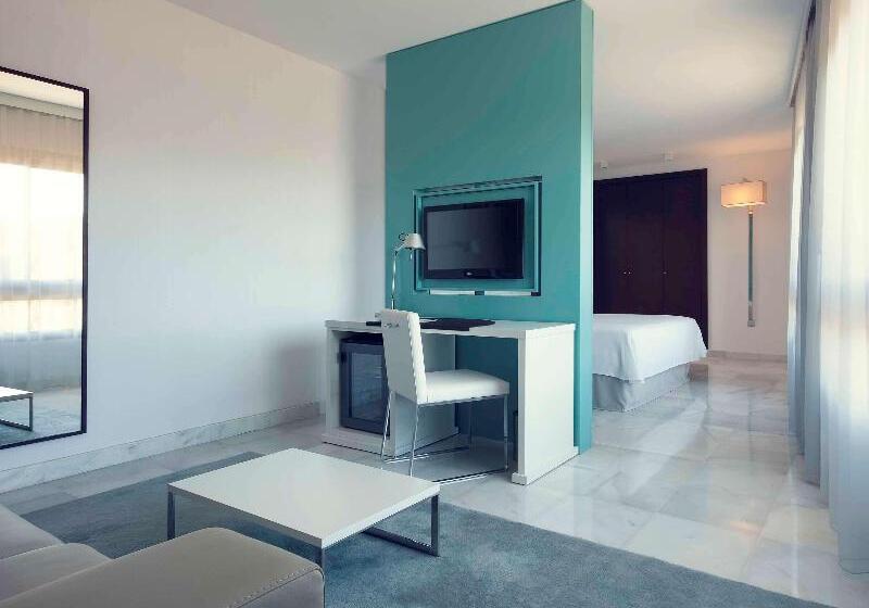 غرفة ديلوكس, The Everest