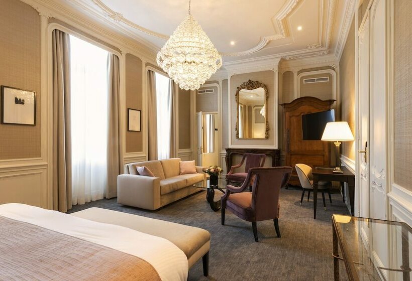 Королевский Люкс, Dukes  Arches Brugge   By Dukes  Hotel Collection