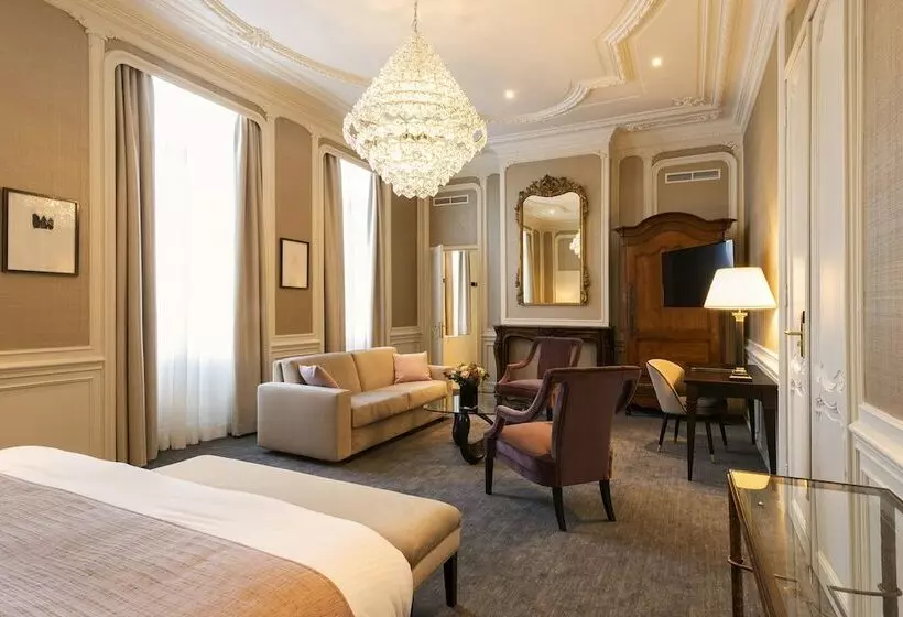 سوئیت رویال, Dukes  Arches Brugge   By Dukes  Hotel Collection