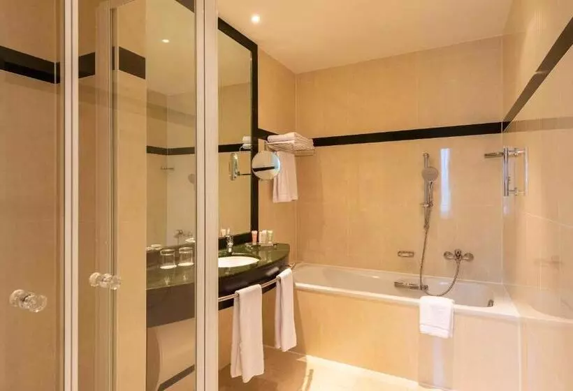 سوئیت رویال, Dukes  Arches Brugge   By Dukes  Hotel Collection
