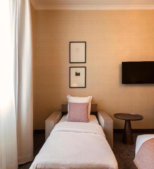 Трехместный Номер Комфорт, Dukes  Arches Brugge   By Dukes  Hotel Collection