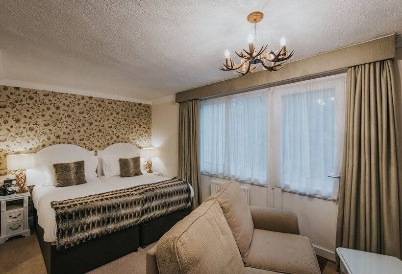 Классический Номер, Wild Boar Estate