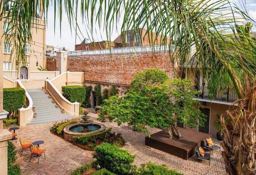 اتاق استاندارد با تخت بزرگ, De La Poste – French Quarter, A Renaissance