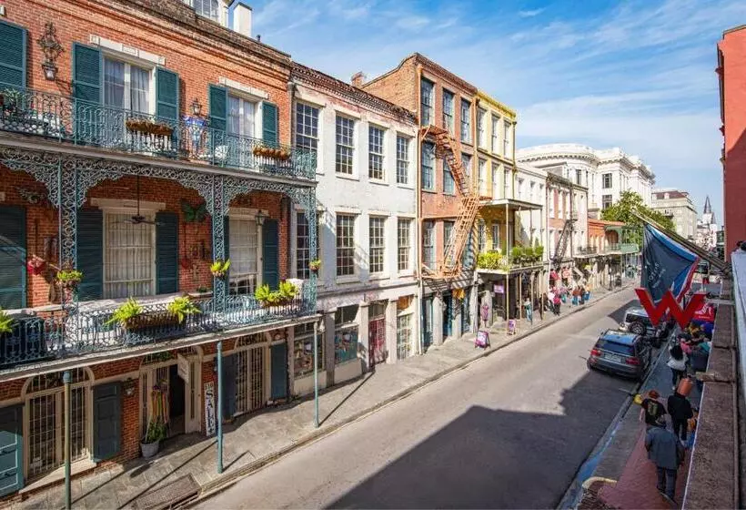 Sviitti King-vuode, De La Poste – French Quarter, A Renaissance