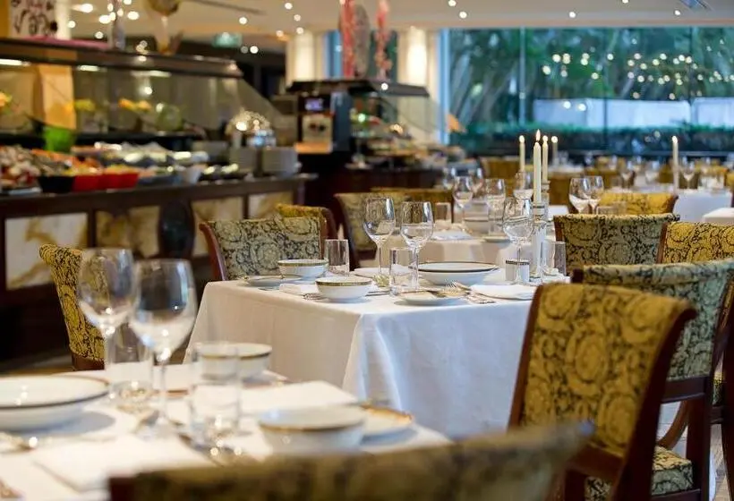 Superior-huone King-vuode, Imperial Hotel Gold Coast
