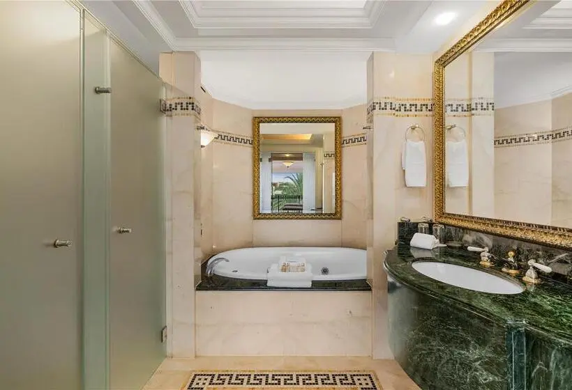 Superior-huone, Imperial Hotel Gold Coast