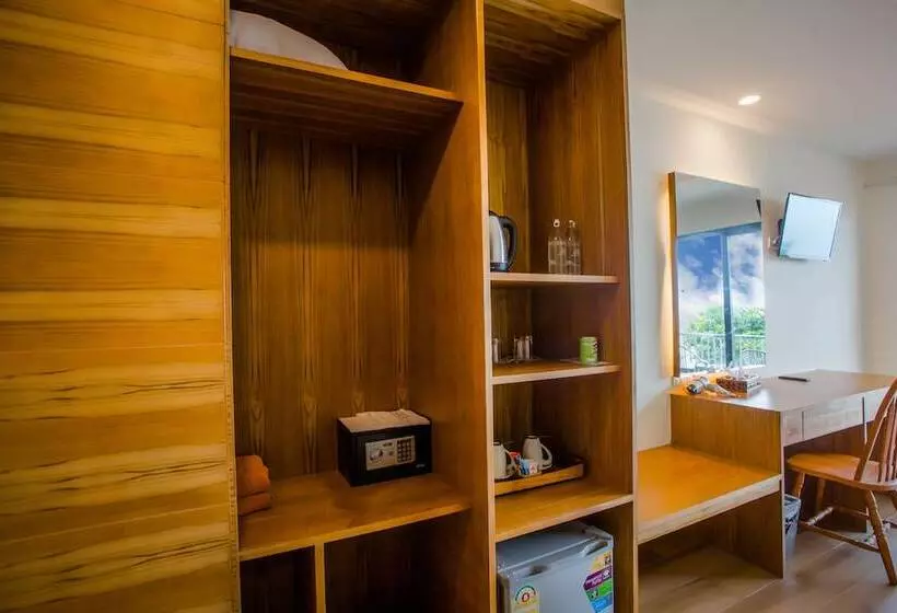 اتاق لوکس با چشم‌انداز دریا, Samui Bayview Resort & Spa   Sha Plus