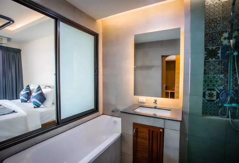 اتاق لوکس با چشم‌انداز دریا, Samui Bayview Resort & Spa   Sha Plus