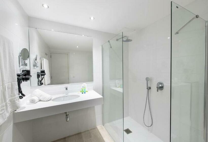 침실 1개 수피리어 아파트, Thb Flora