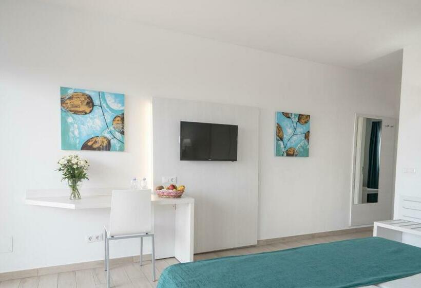 주니어 스위트, Thb Flora