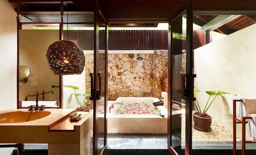 Люкс Вид на Море, The Tubkaak Krabi Boutique Resort   Sha Extra Plus