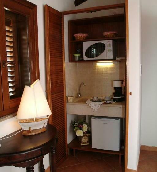 חדר סטנדרט לשלושה, Punto De Vista B&b