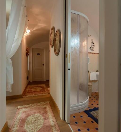 اتاق استاندارد با بالکن, La Casa Degli Angeli