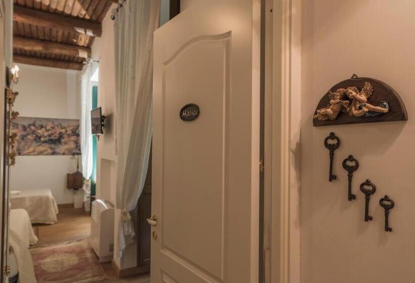 اتاق استاندارد سه نفره, La Casa Degli Angeli