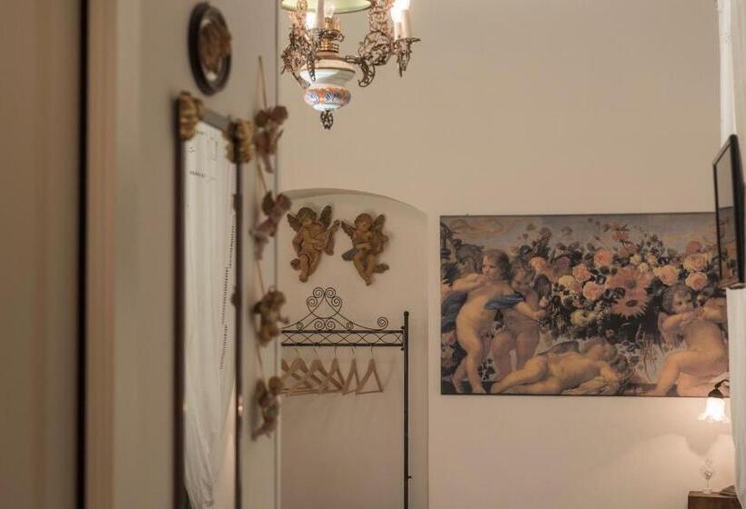 اتاق استاندارد سه نفره, La Casa Degli Angeli