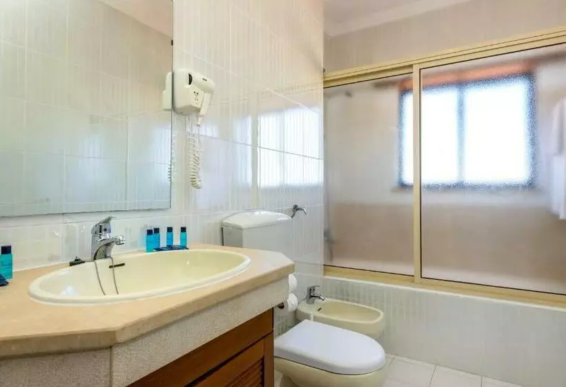 1 Bedroom Penthouse Apartment, Apartamentos Turísticos Janelas Do Mar