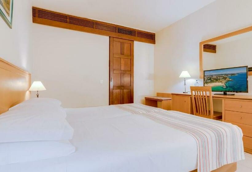 标准间, Auramar Beach Resort