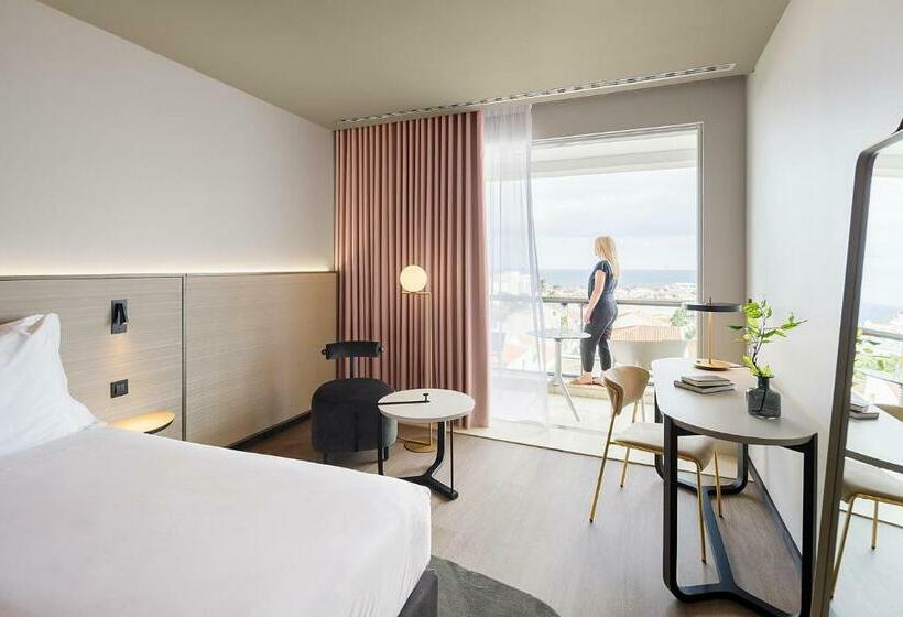 Номер Executive, Azoris Royal Garden - Leisure & Conference Hotel