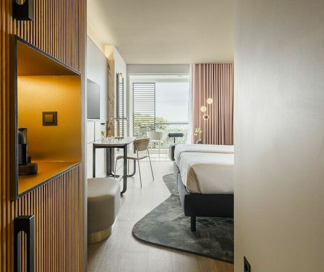 Номер Executive, Azoris Royal Garden - Leisure & Conference Hotel