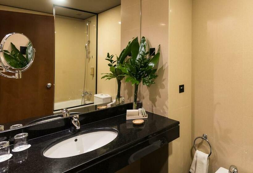 Номер Стандарт Индивидуальный, Azoris Royal Garden - Leisure & Conference Hotel