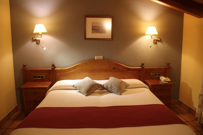 Номер Economy, & Spa Peña Montañesa