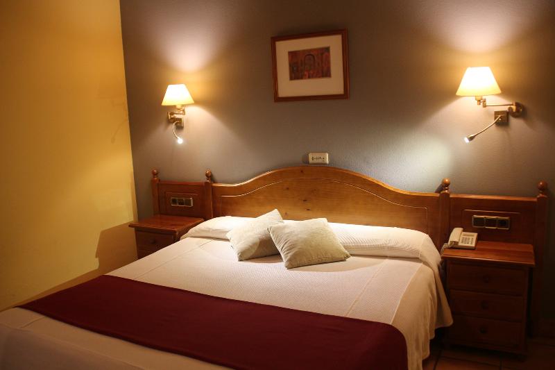 Номер Стандарт, & Spa Peña Montañesa