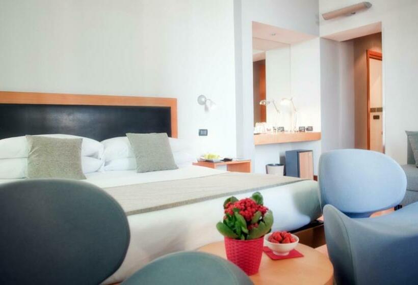 اتاق استاندارد سه نفره, Best Western Ars