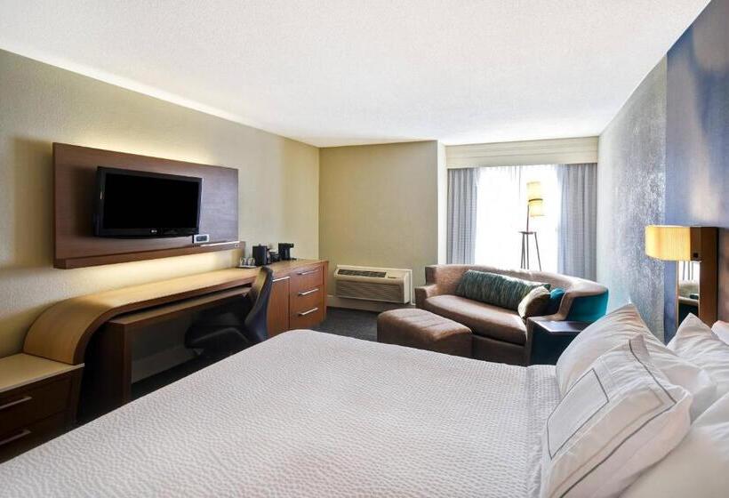 장애인용 디럭스룸, Courtyard Cape Cod Hyannis